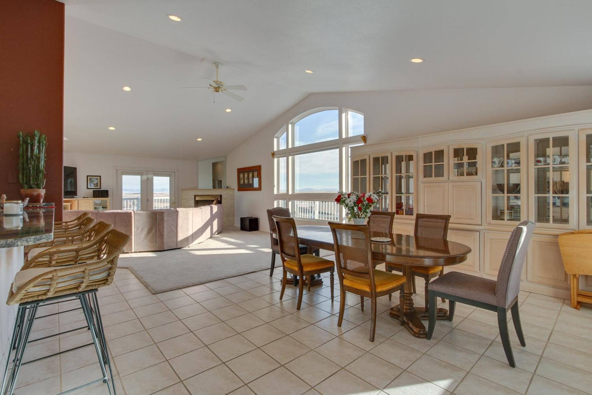 Inviting Great Falls Home With Wraparound Deck! Exterior foto